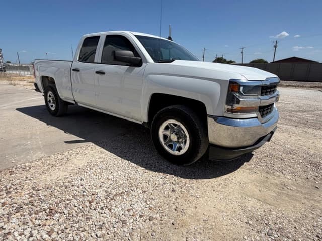 Image of Chevrolet 1500 equipment image 2