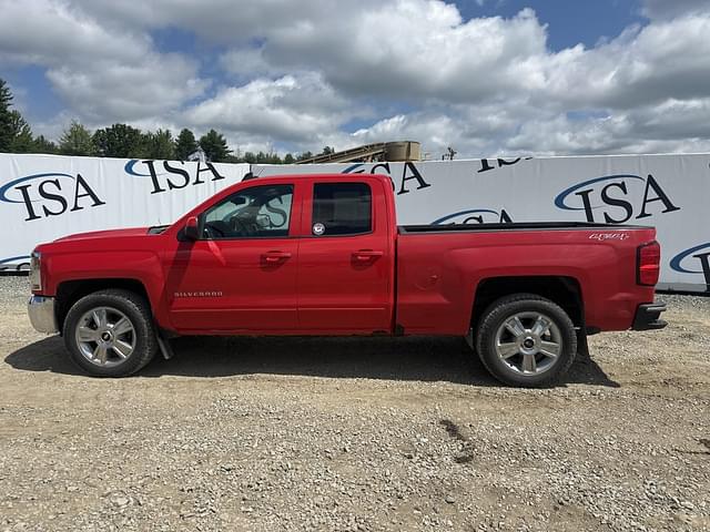 Image of Chevrolet 1500 equipment image 1