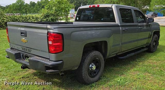 Image of Chevrolet 1500 equipment image 4
