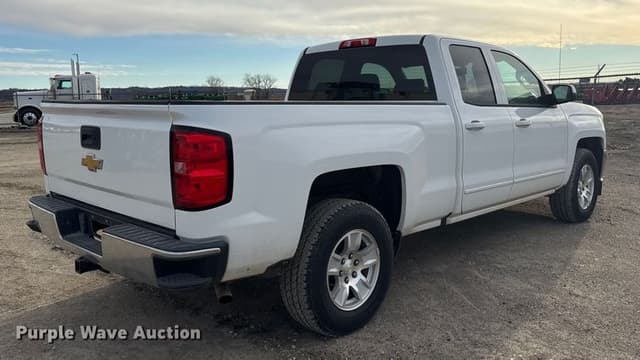 Image of Chevrolet 1500 equipment image 4