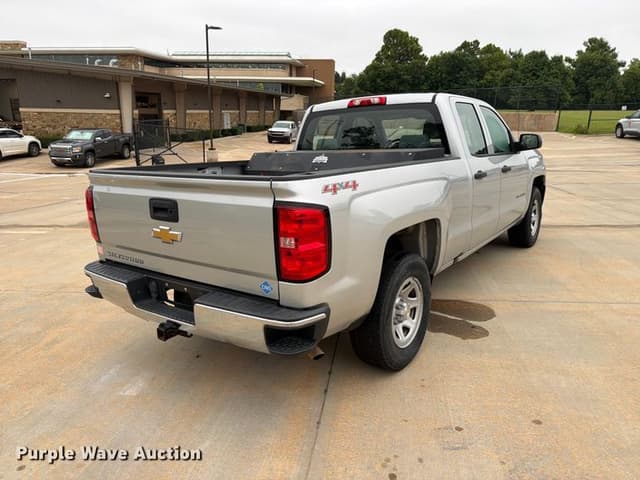 Image of Chevrolet 1500 equipment image 4
