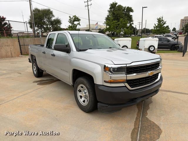 Image of Chevrolet 1500 equipment image 2