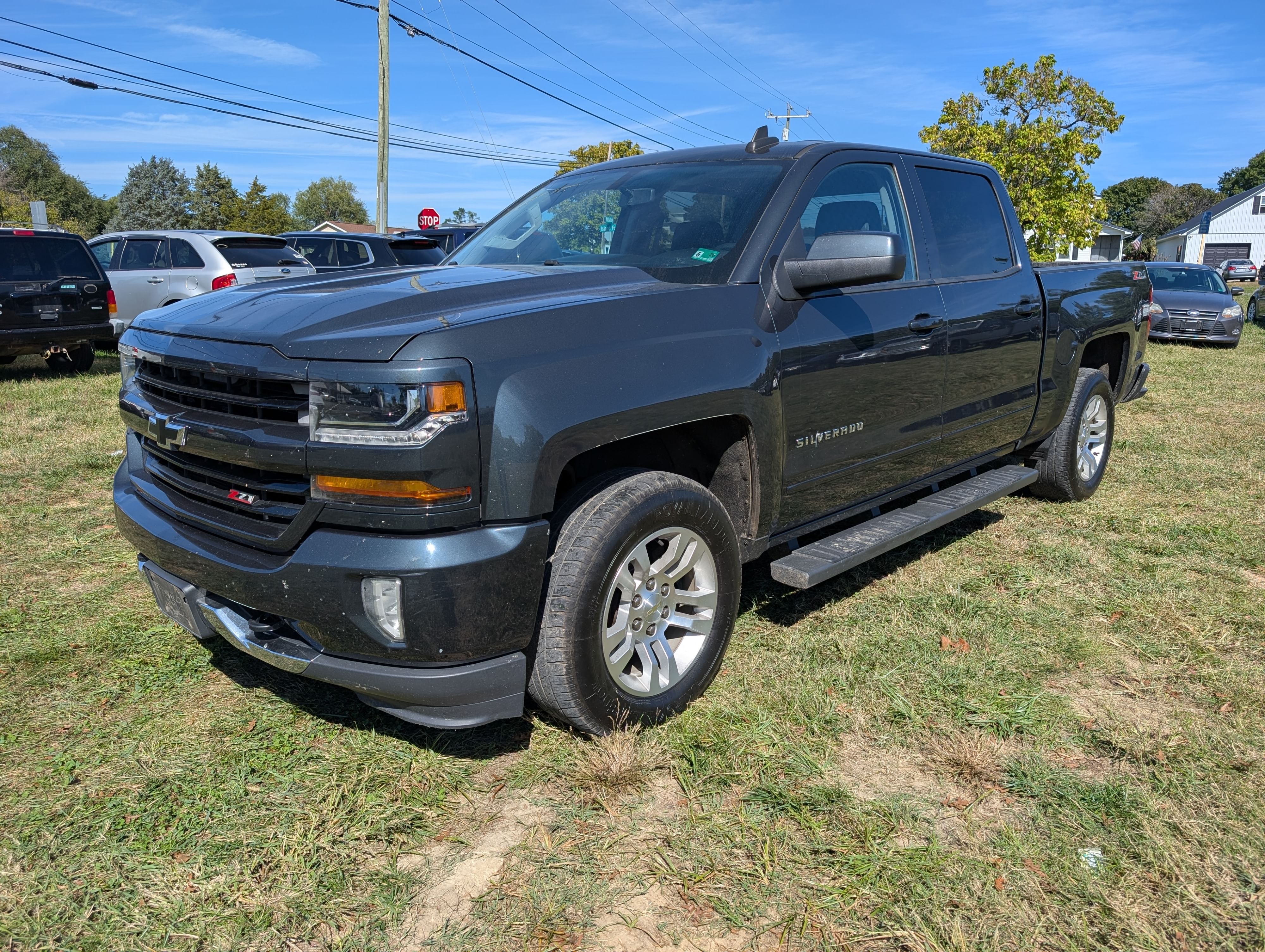 2017 Chevrolet 1500 Equipment Image0
