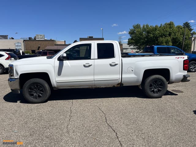 Image of Chevrolet 1500 equipment image 1