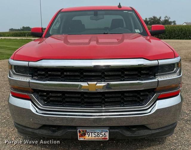 Image of Chevrolet 1500 equipment image 1