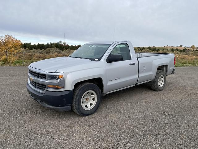 Image of Chevrolet 1500 equipment image 1