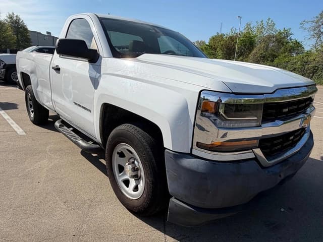 Image of Chevrolet 1500 equipment image 1