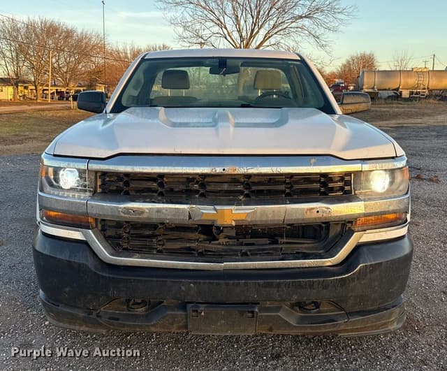Image of Chevrolet 1500 equipment image 1