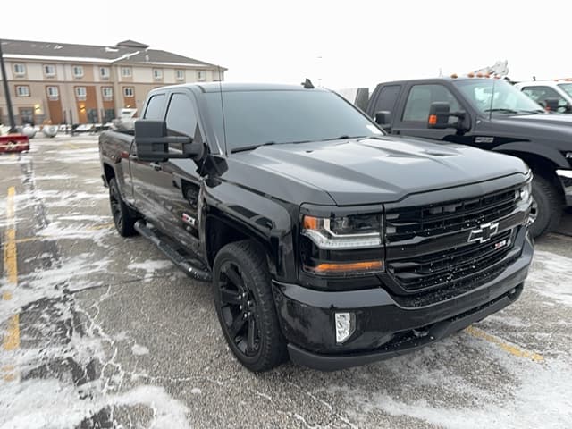 Image of Chevrolet 1500 equipment image 2