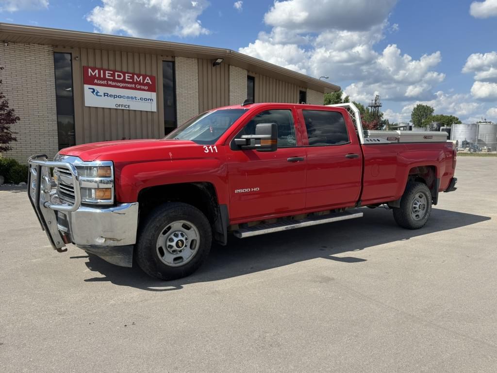 Image of Chevrolet 2500HD Primary image