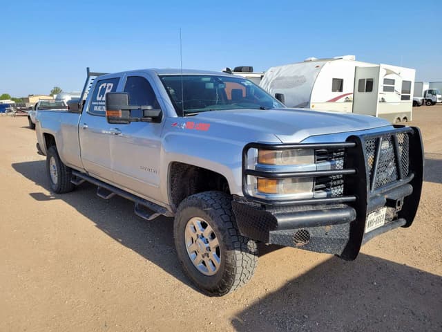 Image of Chevrolet 2500 equipment image 1