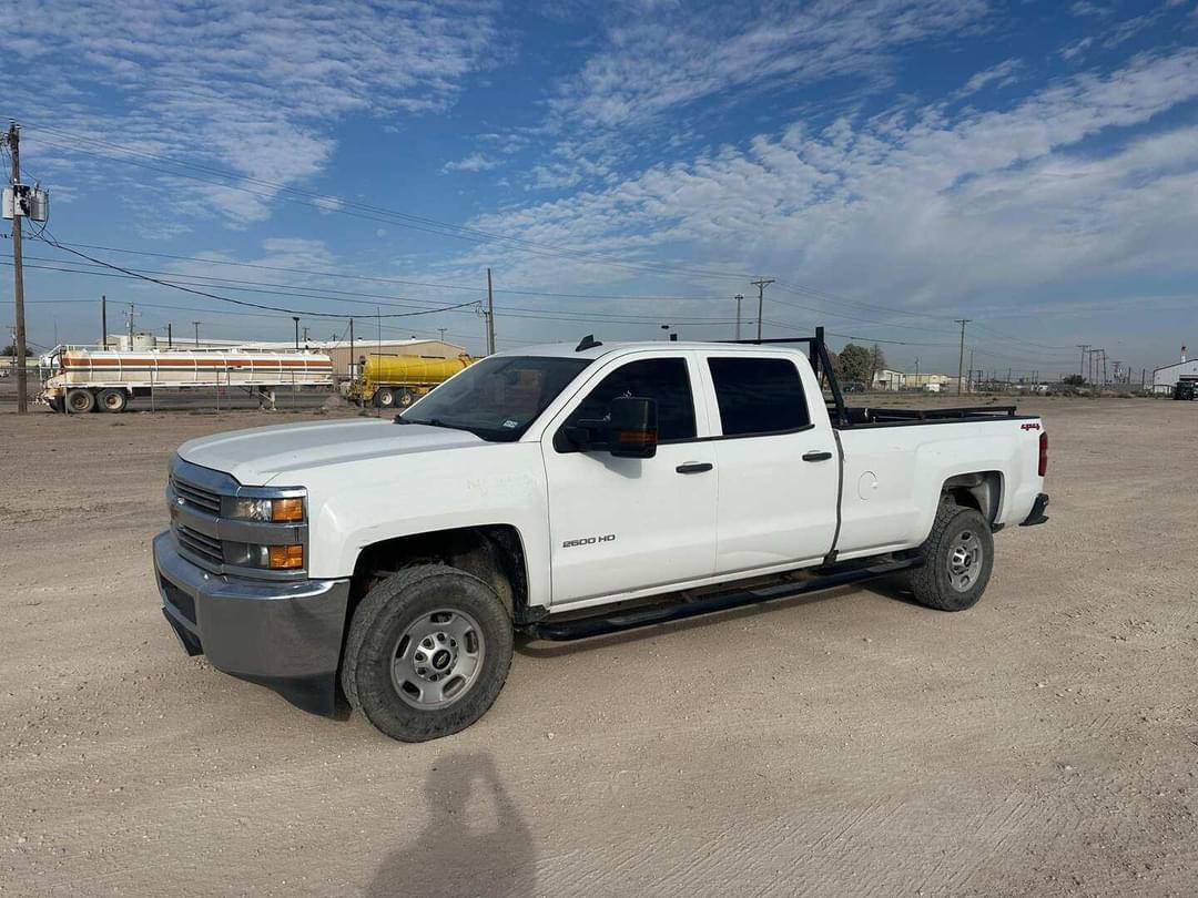 Image of Chevrolet 2500HD Primary image