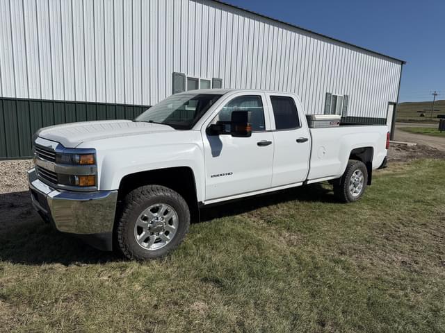 Image of Chevrolet 2500HD equipment image 1