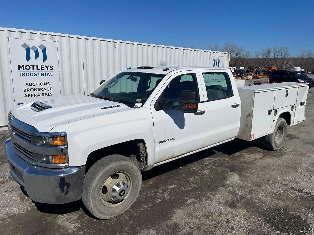 Image of Chevrolet 3500 Primary image