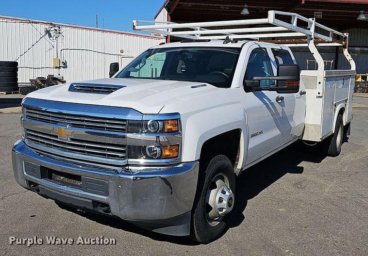 Image of Chevrolet 3500HD Primary image