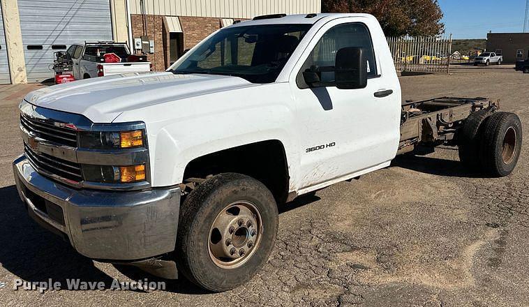 Image of Chevrolet 3500HD Primary image