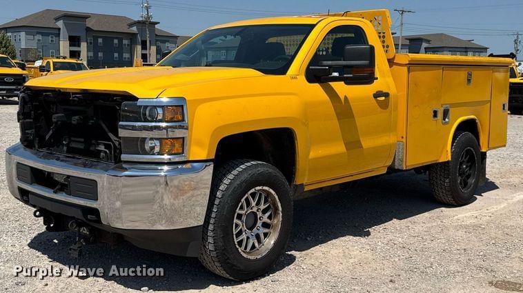 Image of Chevrolet 3500HD Primary image
