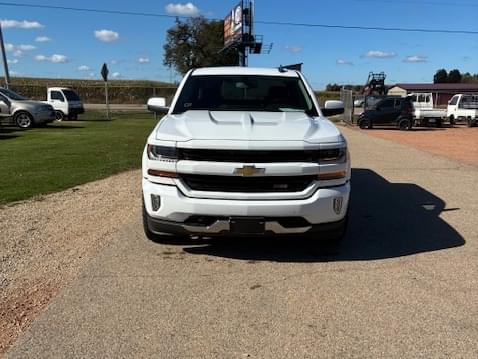 Image of Chevrolet Z71 equipment image 1