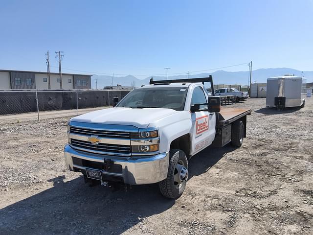 Image of Chevrolet 3500HD equipment image 1