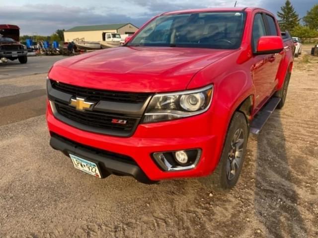 Image of Chevrolet Colorado equipment image 1