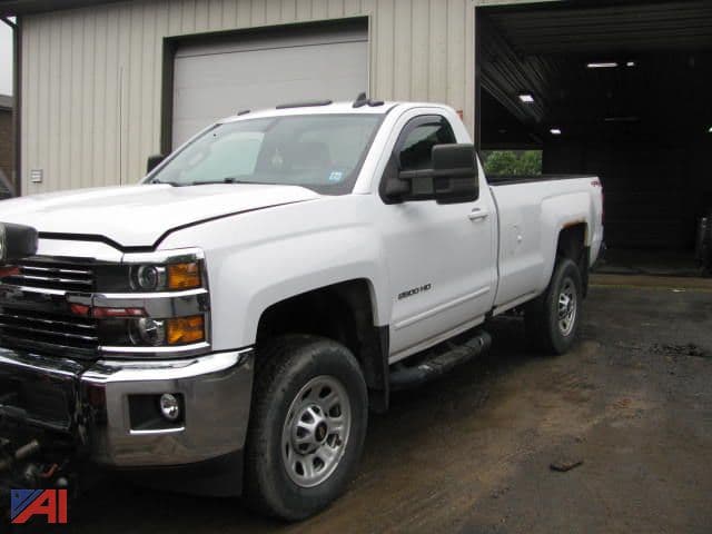 Image of Chevrolet 2500HD equipment image 1
