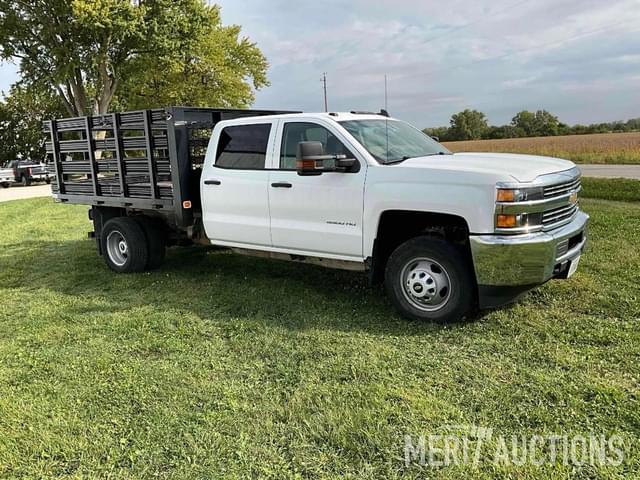 Image of Chevrolet 3500HD equipment image 1
