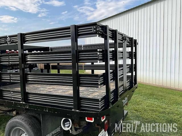 Image of Chevrolet 3500HD equipment image 4