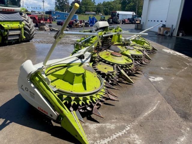 Image of CLAAS Orbis 750 equipment image 1