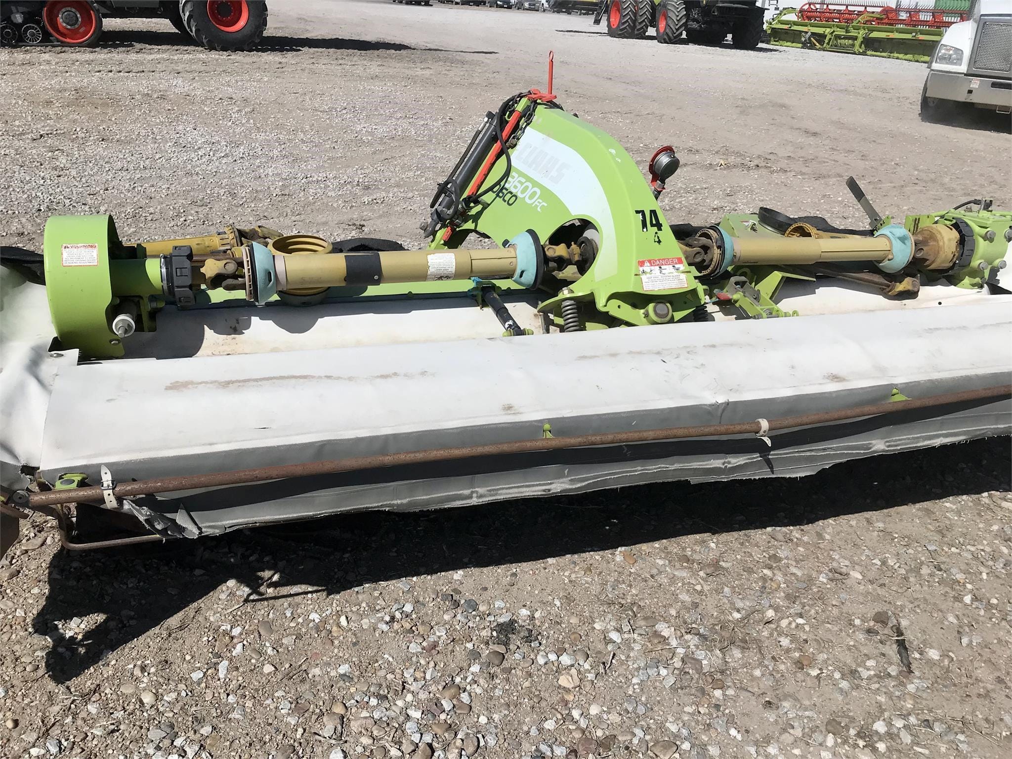 2017 CLAAS 3600FC Disco Equipment Image0