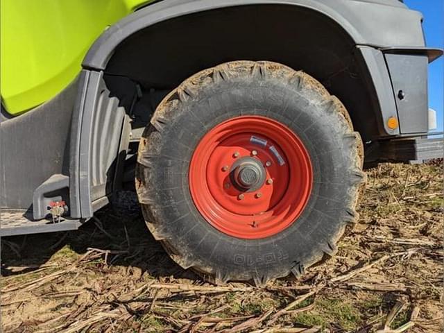 Image of CLAAS Jaguar 860 equipment image 3