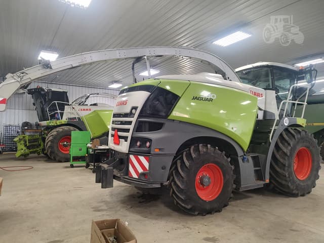 Image of CLAAS Jaguar 980 equipment image 2