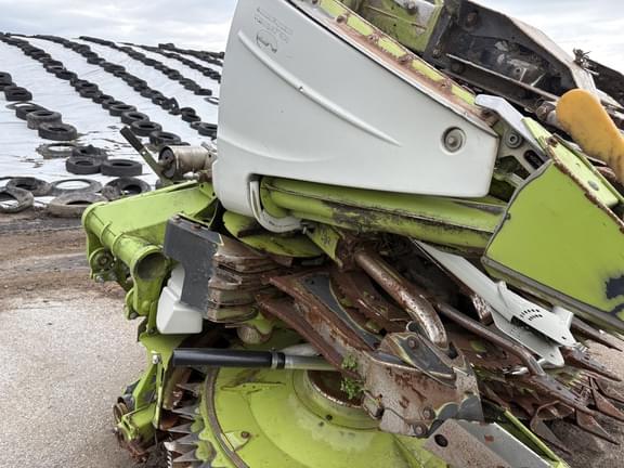 Image of CLAAS Orbis 750 equipment image 3