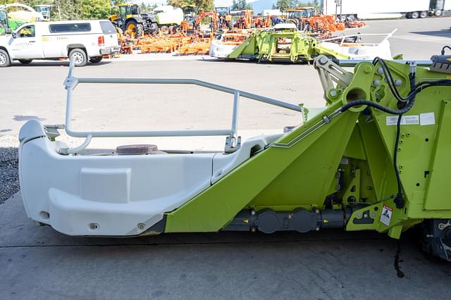 Image of CLAAS Orbis 750 equipment image 4