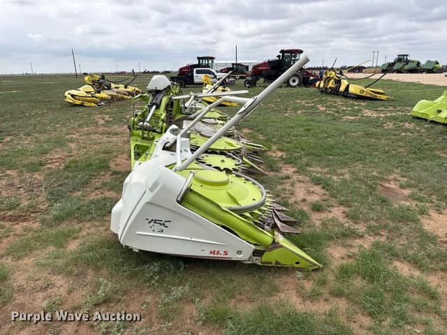 Image of CLAAS Orbis 750 equipment image 4