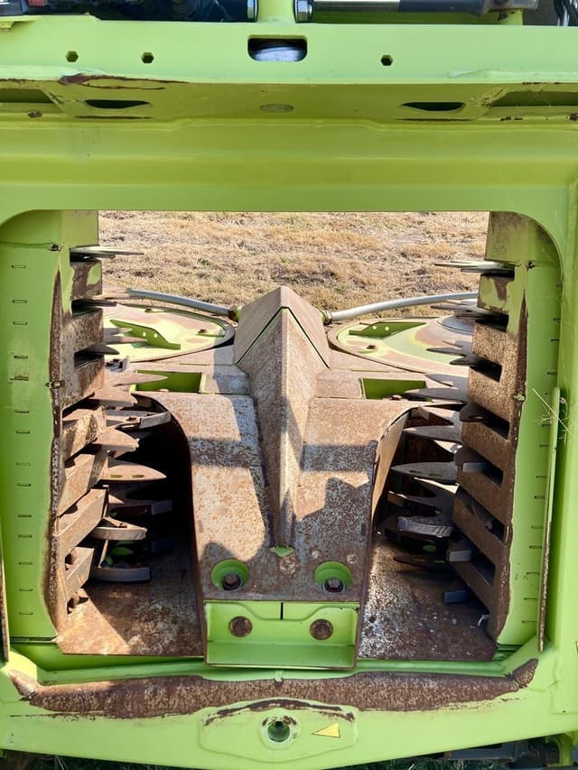 Image of CLAAS Orbis 900 equipment image 4