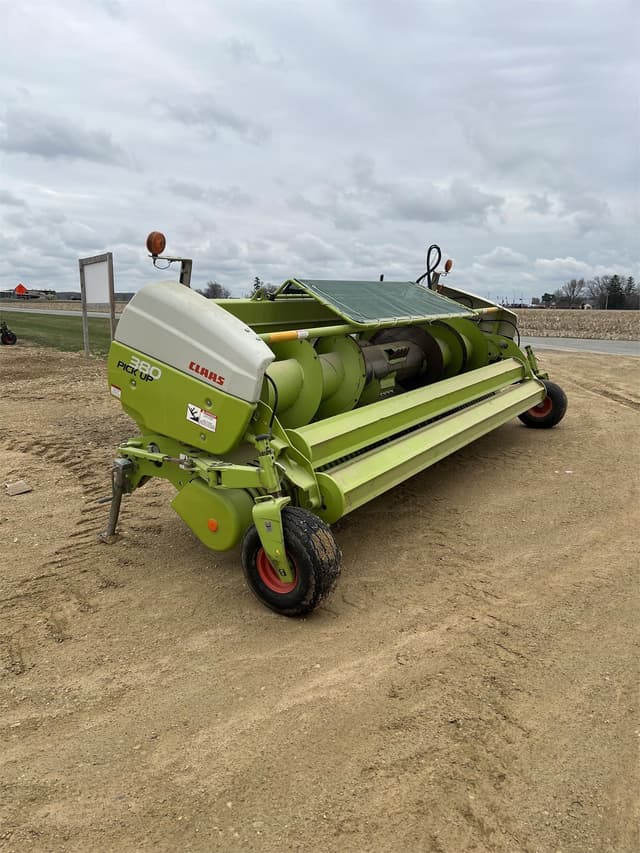 Image of CLAAS PU380 equipment image 1