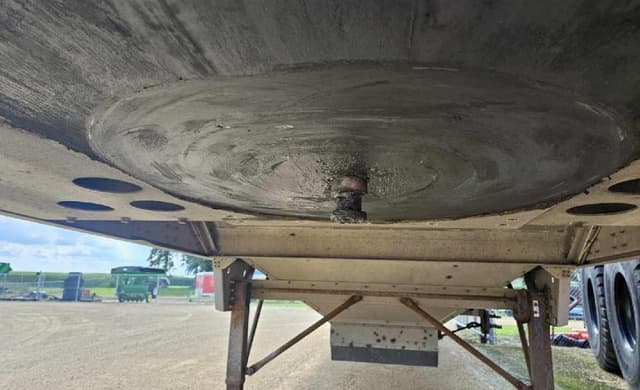 Image of Cornhusker Undetermined equipment image 3