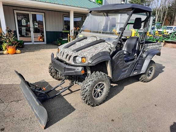 Image of Cub Cadet Challenger 700 equipment image 1