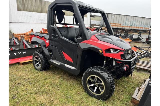 Image of Cub Cadet Challenger 750 equipment image 1