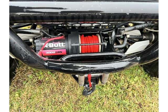 Image of Cub Cadet Challenger 750 equipment image 2
