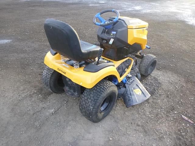 Image of Cub Cadet LT42E equipment image 2