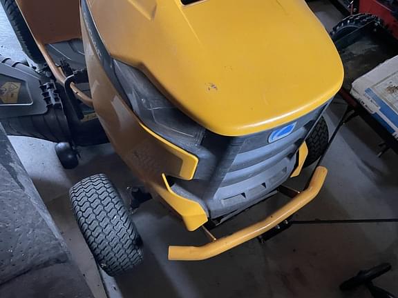 Image of Cub Cadet XT2 LX42 equipment image 2