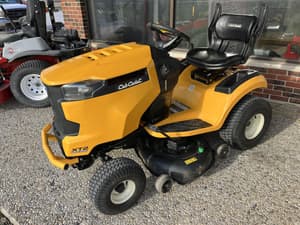 2017 Cub Cadet XT2 LX42 Image