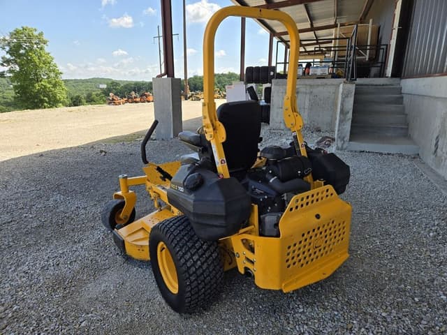Image of Cub Cadet Pro Z 760L equipment image 2
