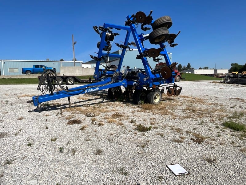 2017 Dalton DW7232 Equipment Image0