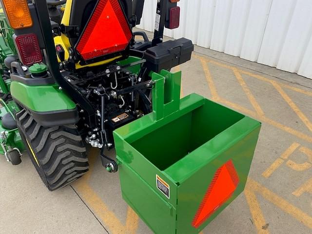 Image of John Deere 1025R equipment image 1