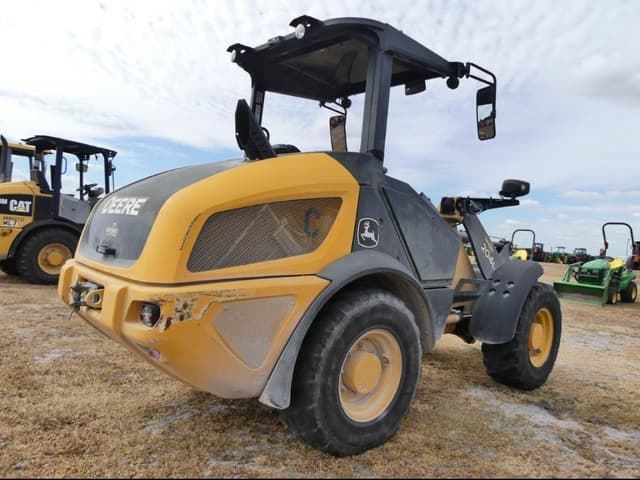 Image of John Deere 204L equipment image 2