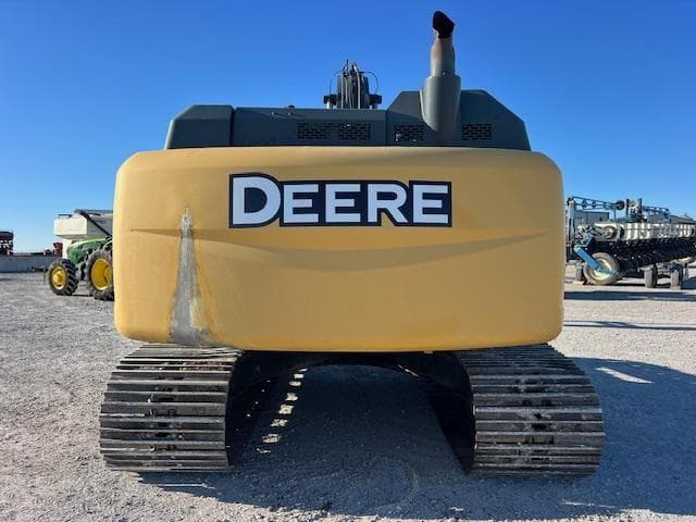 Image of John Deere 210G LC equipment image 4