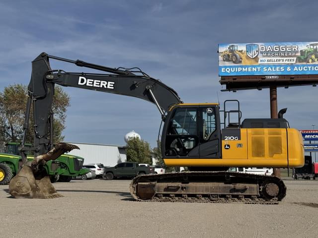 Image of John Deere 210G LC equipment image 2