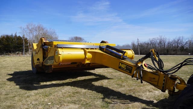 Image of John Deere 2412DE equipment image 3